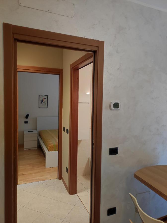 6 A Casa Apartment Милано Екстериор снимка